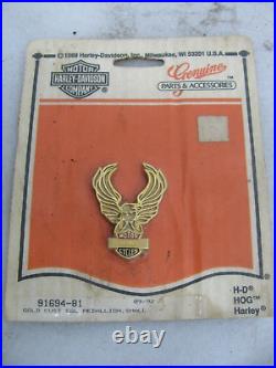 NOS Genuine original Harley Davidson Gold Custom Eagle Medallion Shovelhead FXWG